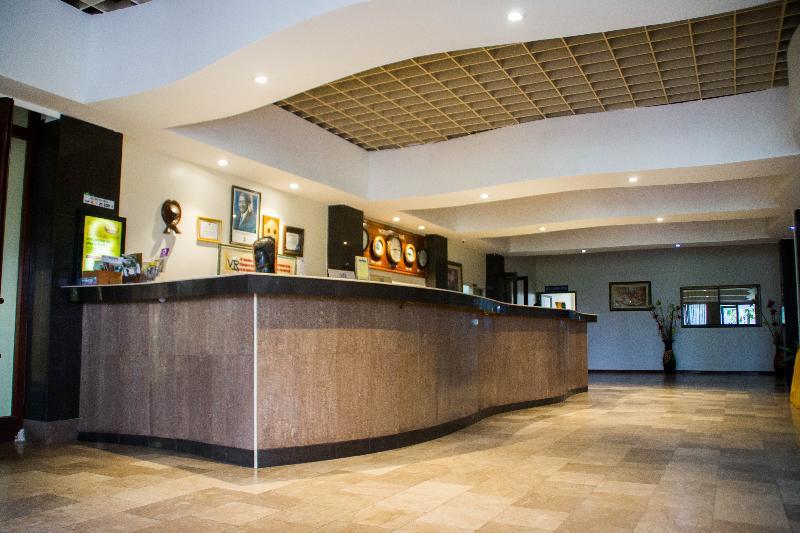 Lake View Resort Hotel Mbarara Extérieur photo