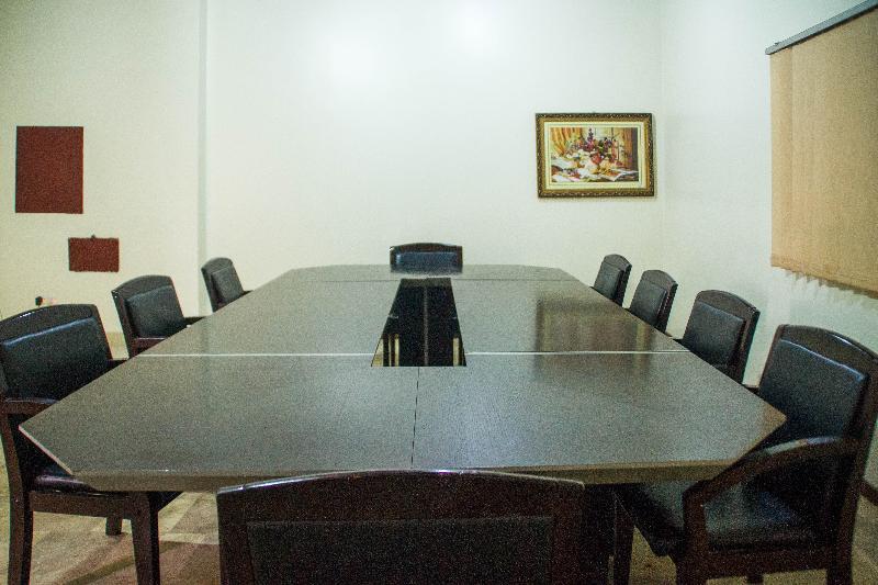 Lake View Resort Hotel Mbarara Extérieur photo