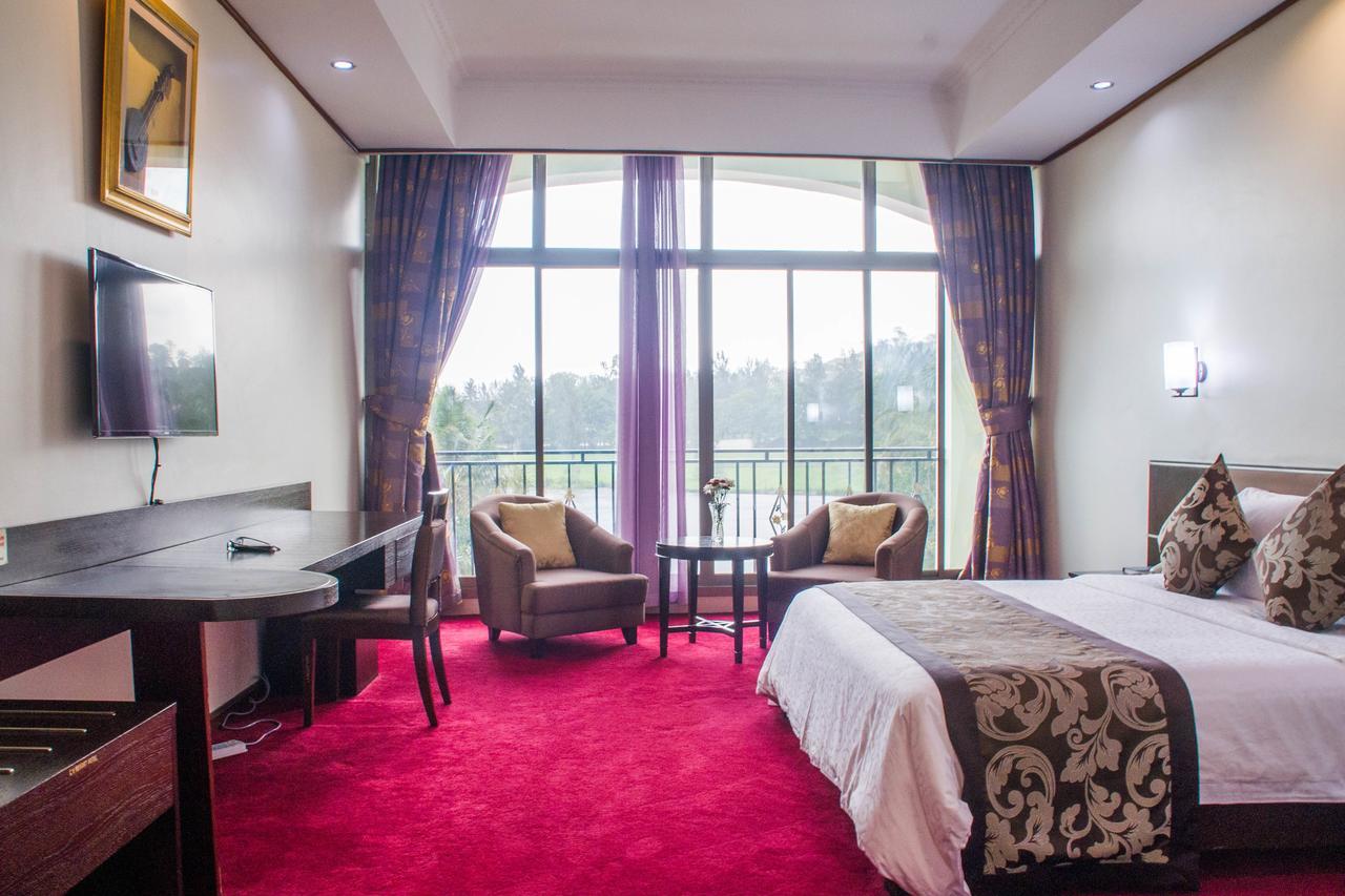 Lake View Resort Hotel Mbarara Extérieur photo