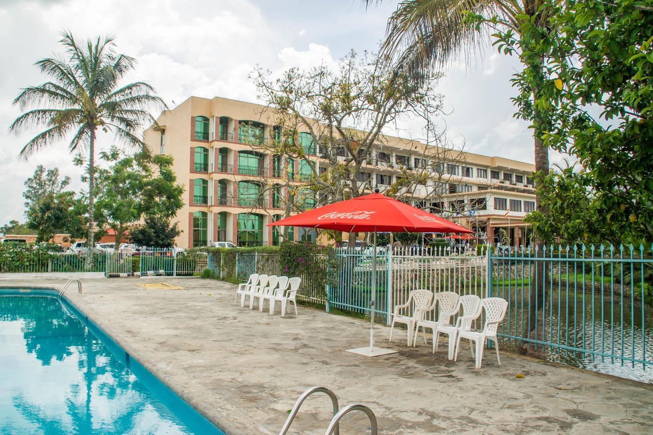 Lake View Resort Hotel Mbarara Extérieur photo