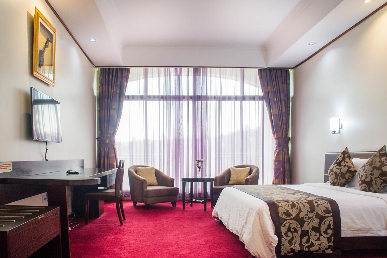 Lake View Resort Hotel Mbarara Extérieur photo