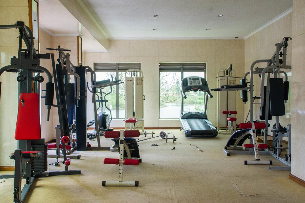 Lake View Resort Hotel Mbarara Extérieur photo