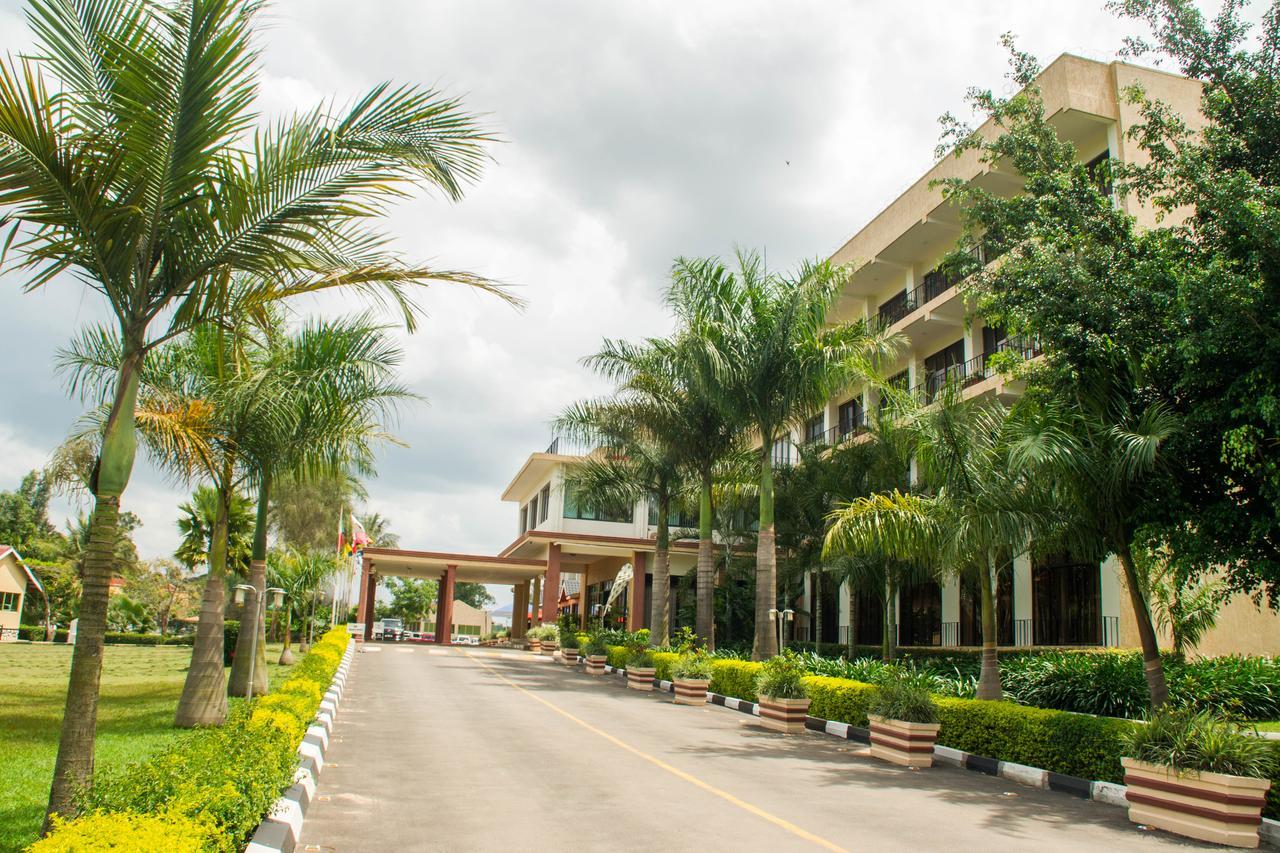 Lake View Resort Hotel Mbarara Extérieur photo