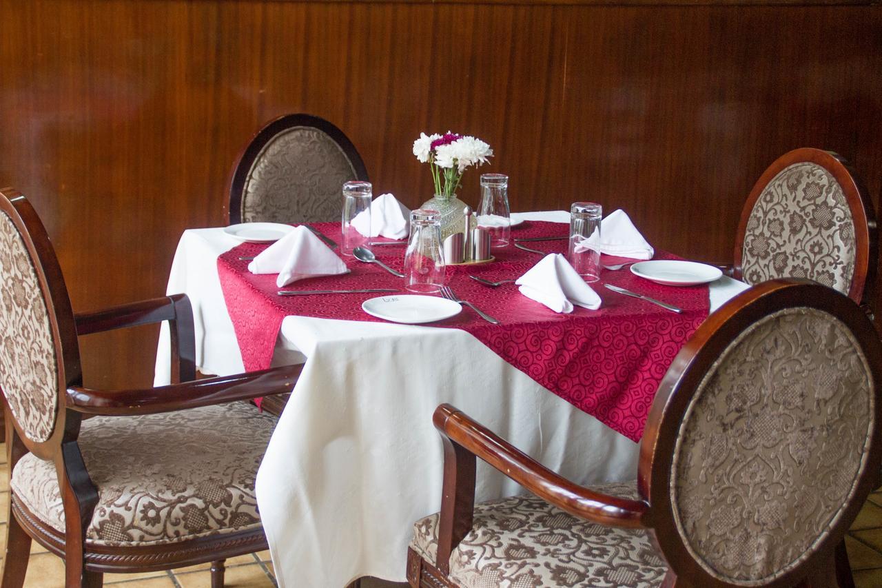 Lake View Resort Hotel Mbarara Extérieur photo